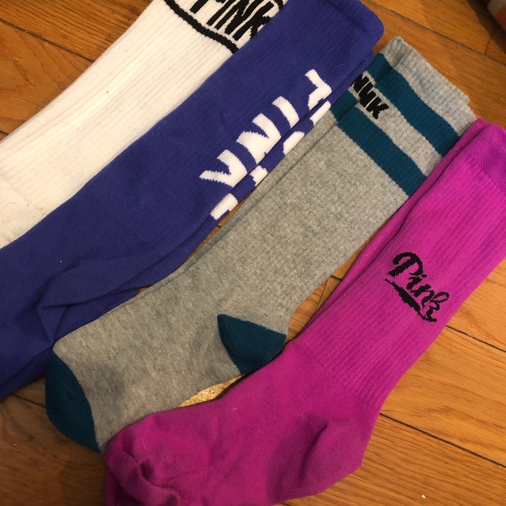 VS Pink socks
